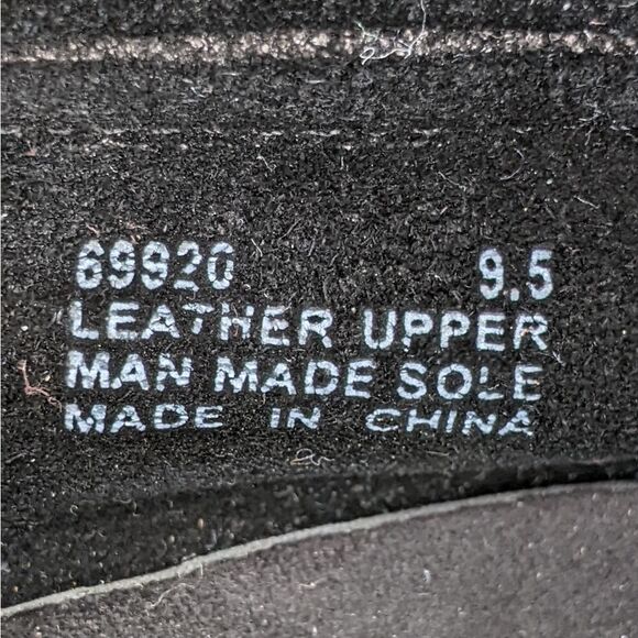 Minnetonka Kilty Moc Suede Loafers - Picture 7 of 7